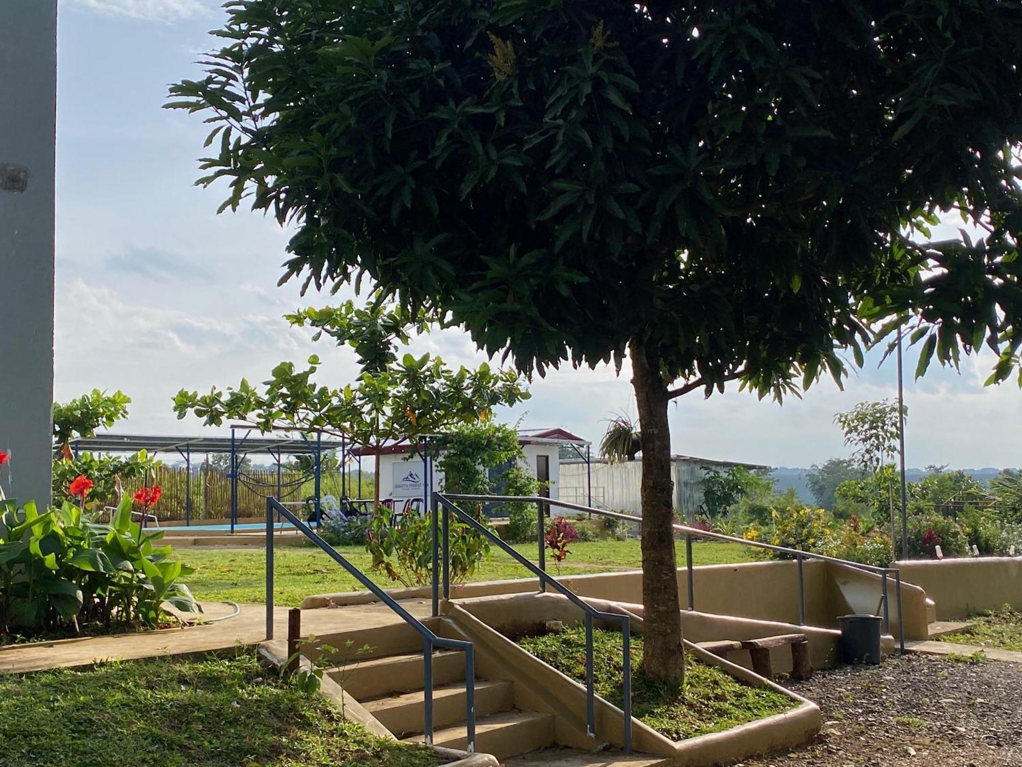 Concetta Tourist Inn Manolo Fortich Luaran gambar